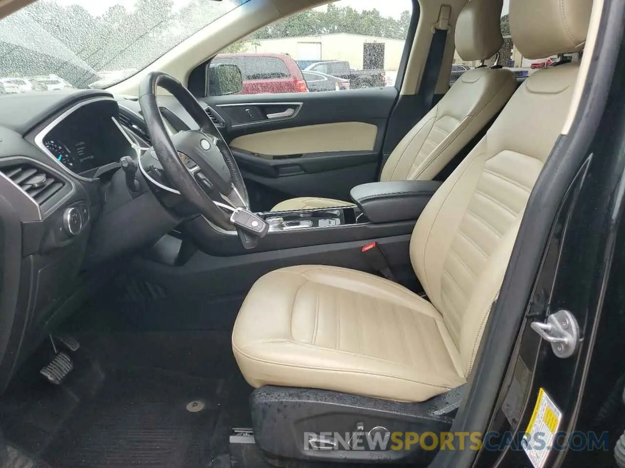 7 Photograph of a damaged car 2FMPK4J9XKBB10418 FORD EDGE 2019