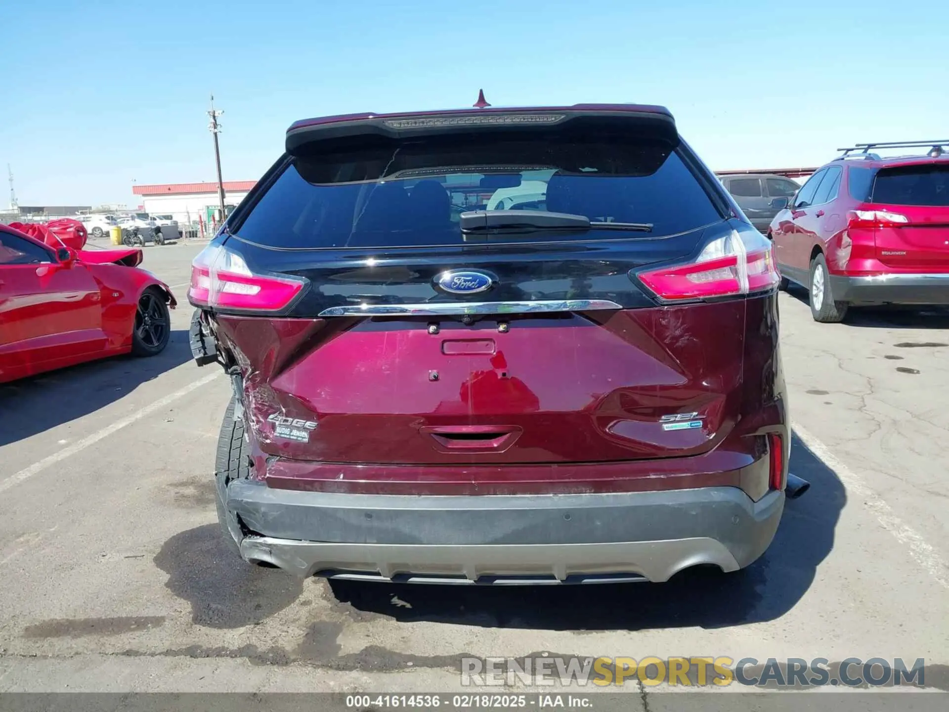 16 Photograph of a damaged car 2FMPK4J9XKBB10449 FORD EDGE 2019