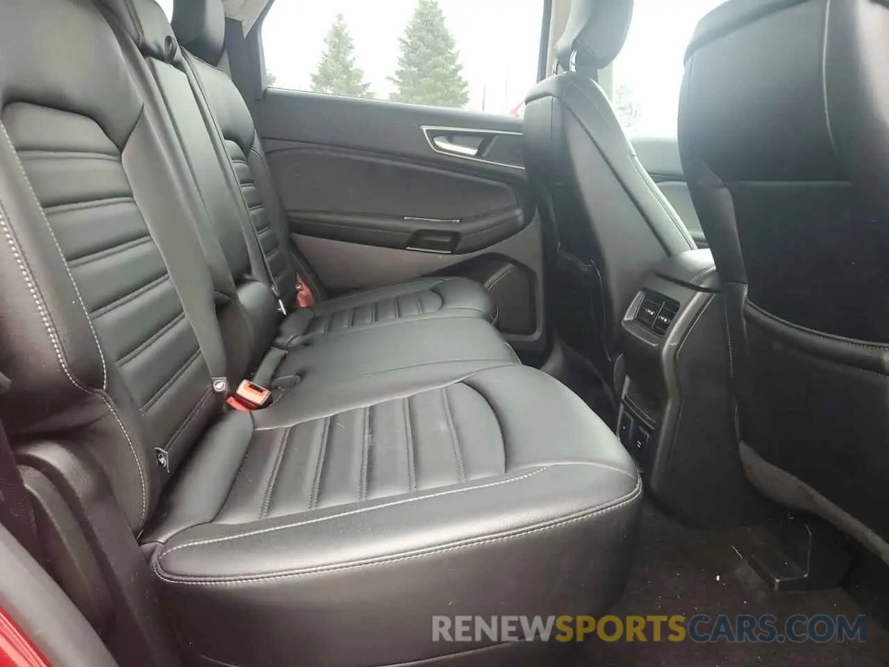 11 Photograph of a damaged car 2FMPK4J9XKBB18955 FORD EDGE 2019