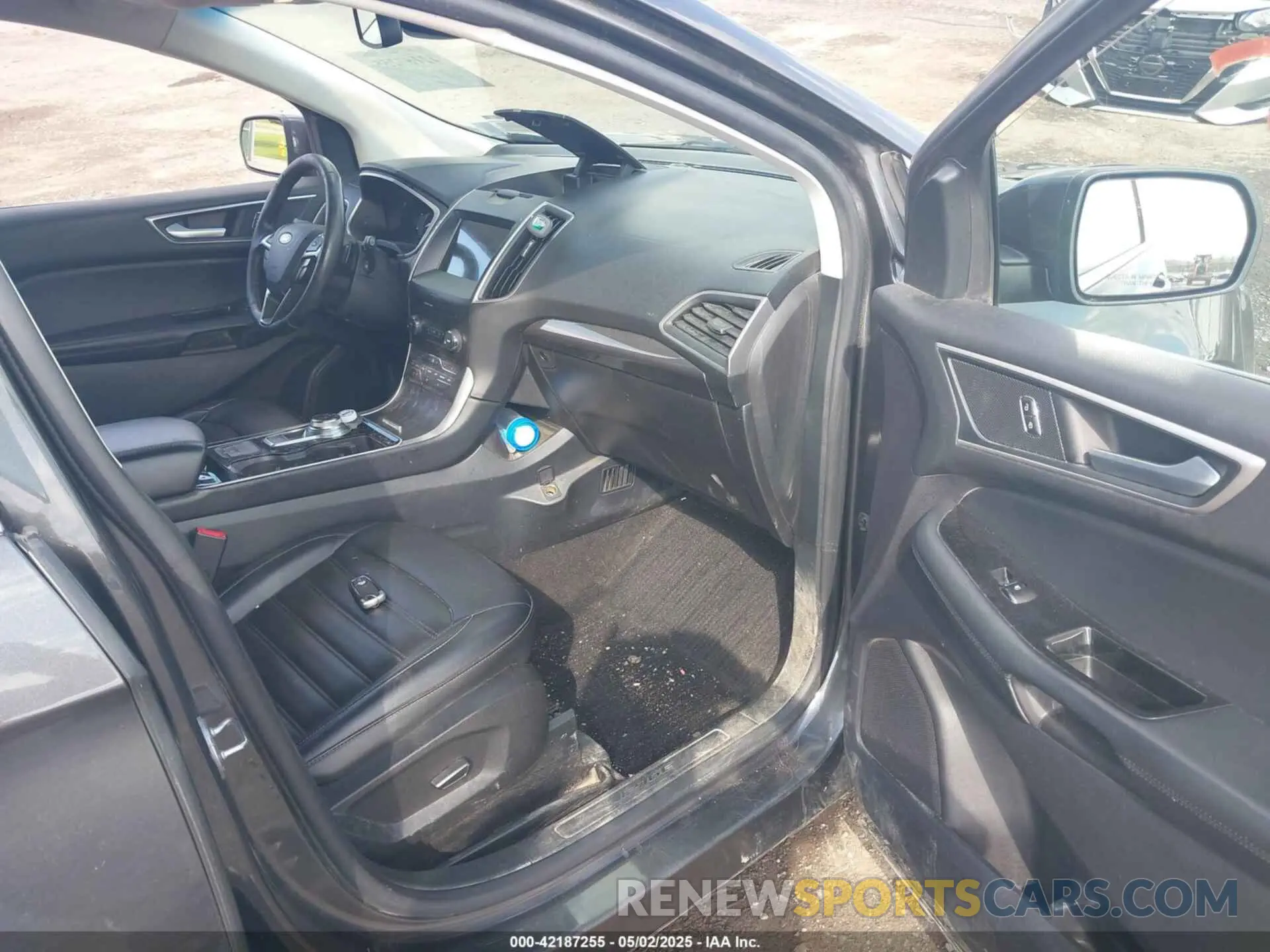 5 Photograph of a damaged car 2FMPK4J9XKBB19006 FORD EDGE 2019