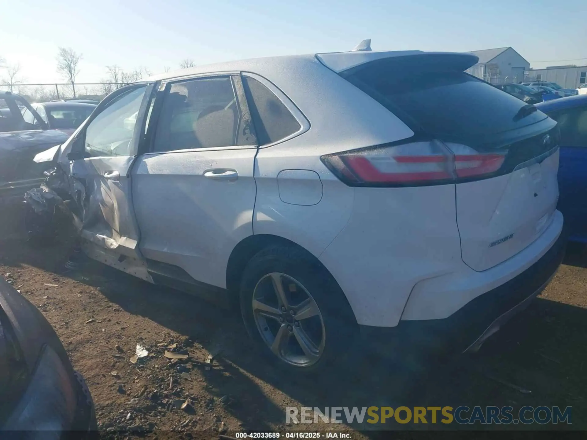 3 Photograph of a damaged car 2FMPK4J9XKBB27140 FORD EDGE 2019