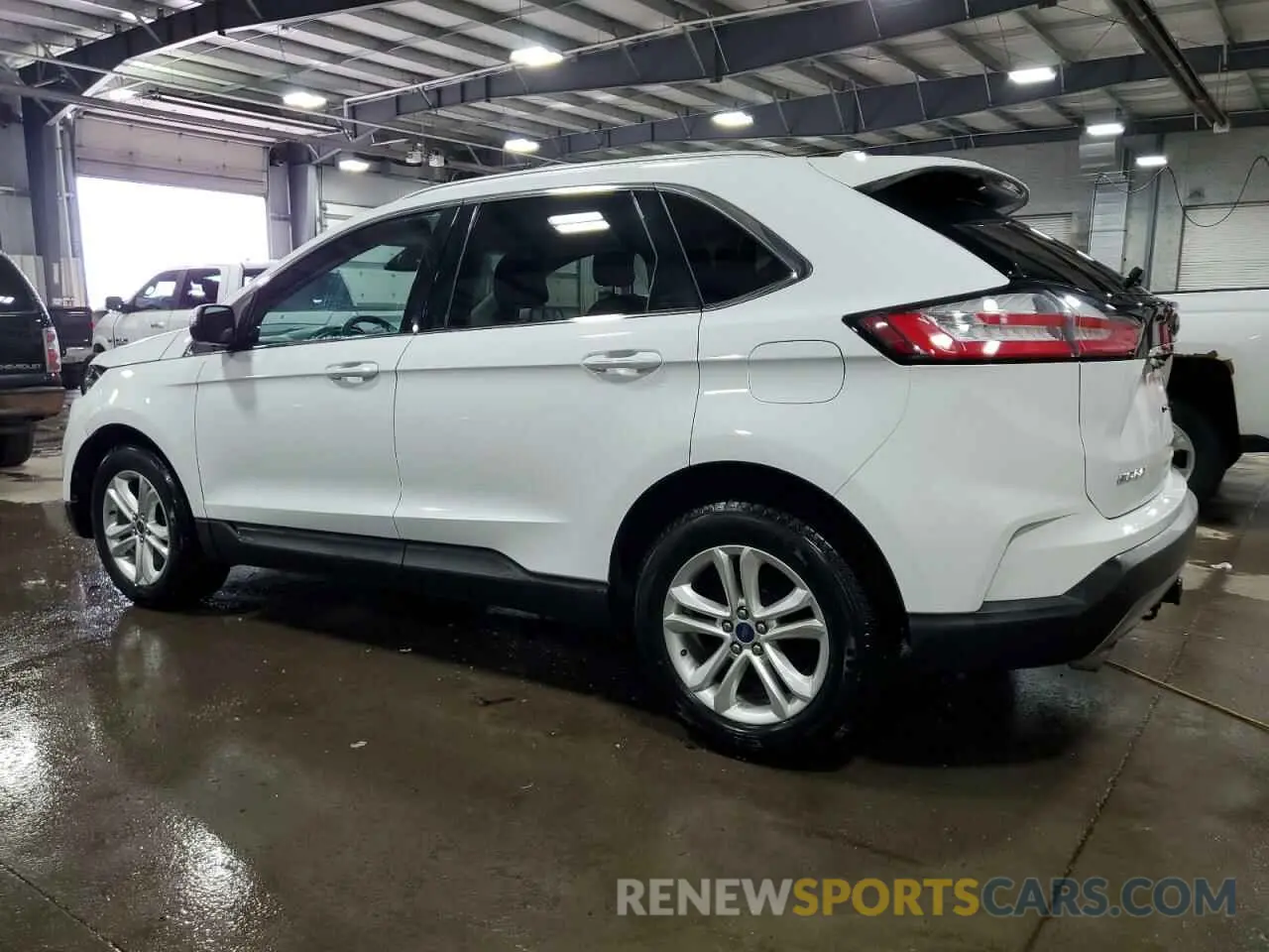 2 Photograph of a damaged car 2FMPK4J9XKBB61630 FORD EDGE 2019
