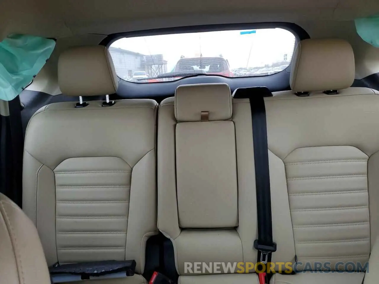 10 Photograph of a damaged car 2FMPK4J9XKBC28419 FORD EDGE 2019