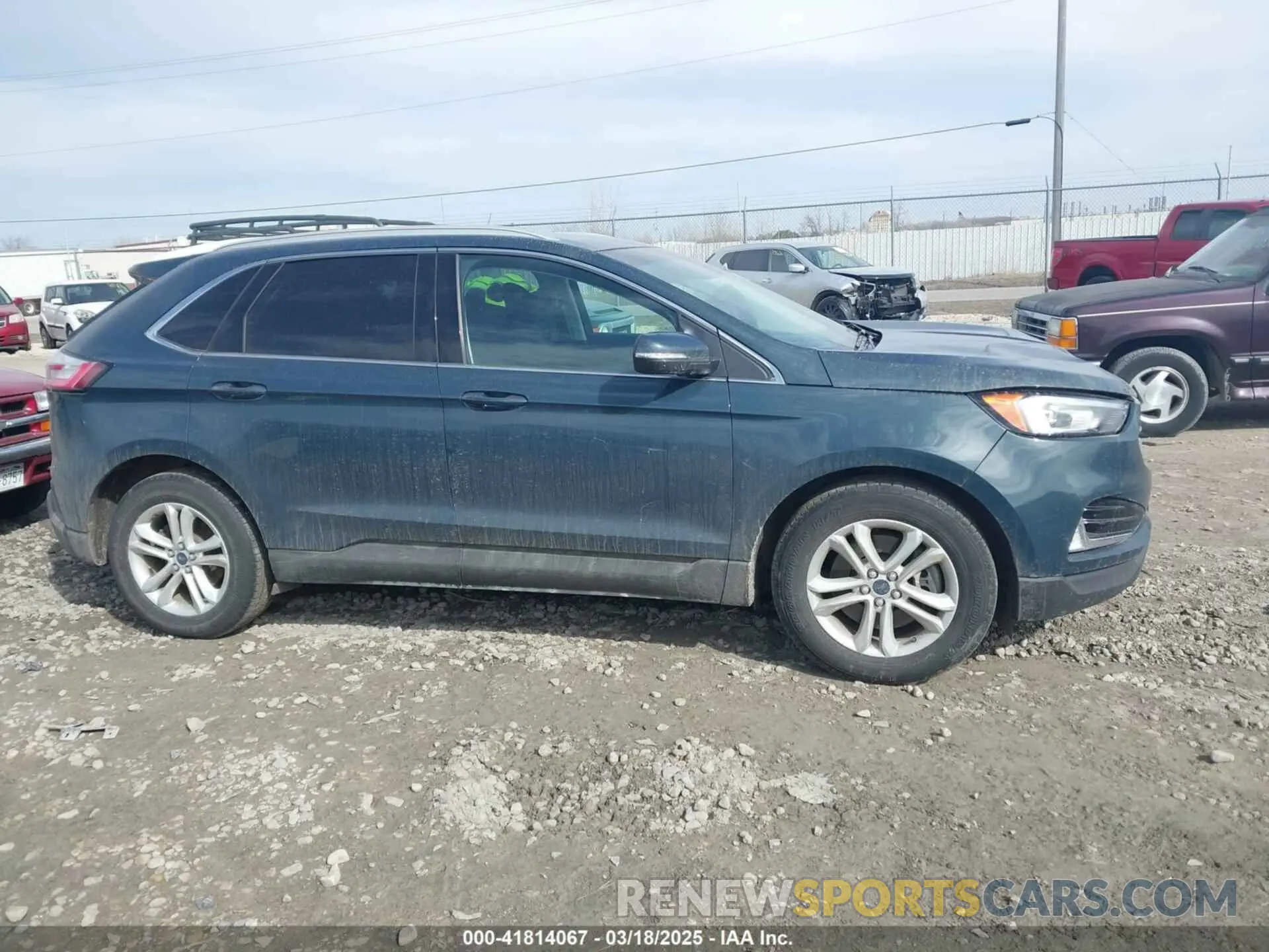 13 Photograph of a damaged car 2FMPK4J9XKBC58603 FORD EDGE 2019