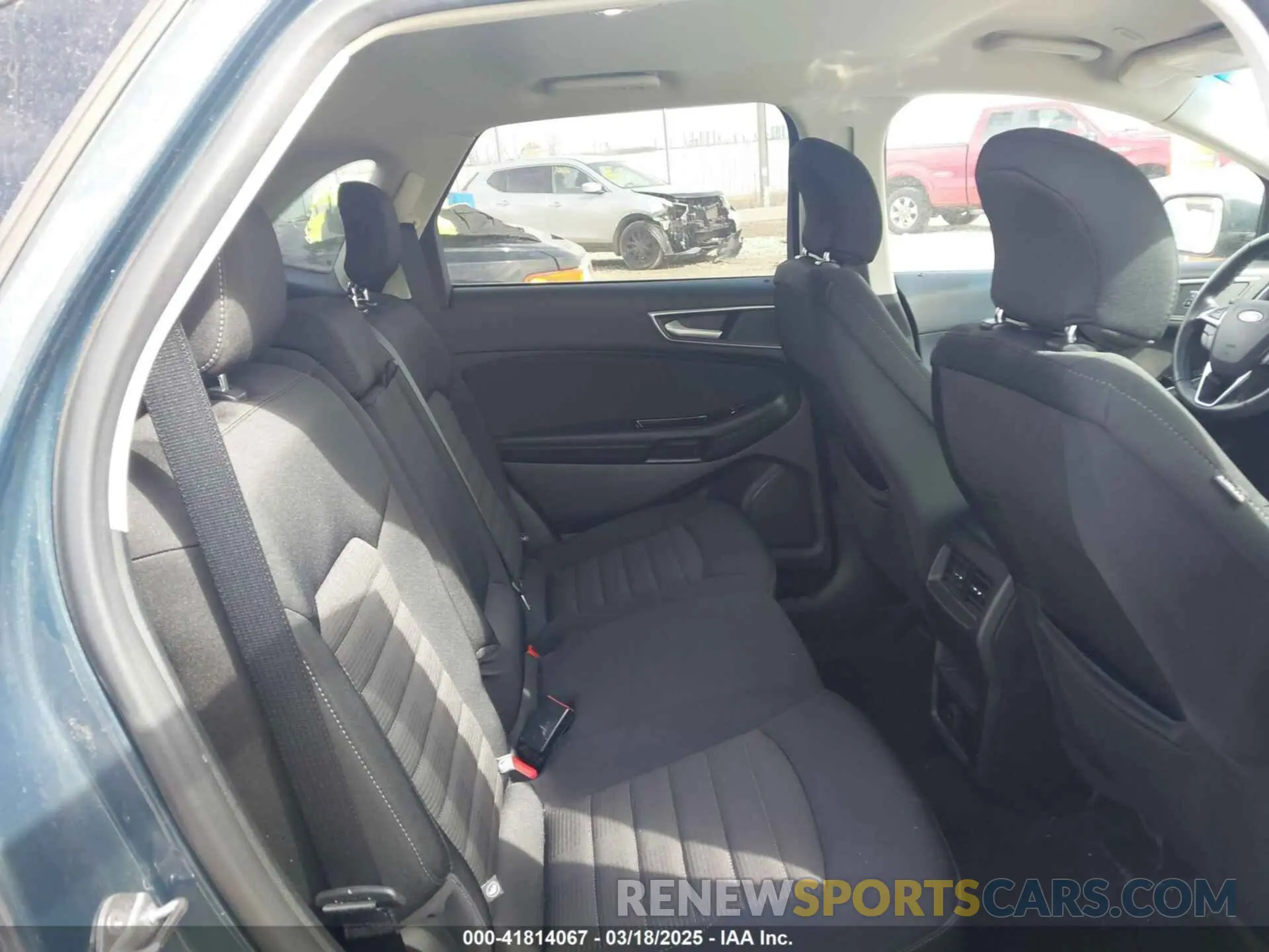 8 Photograph of a damaged car 2FMPK4J9XKBC58603 FORD EDGE 2019