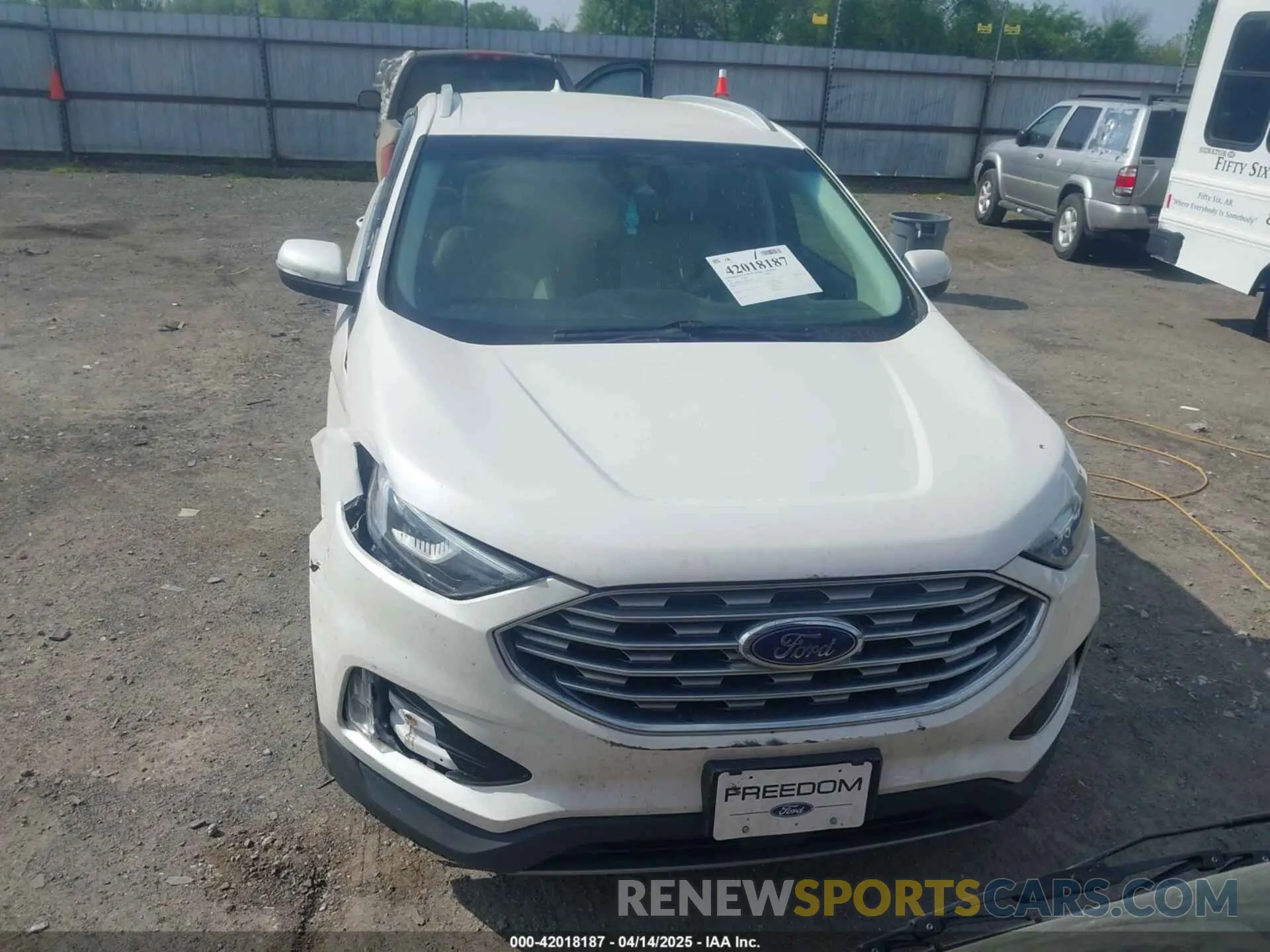 12 Photograph of a damaged car 2FMPK4K90KBB34533 FORD EDGE 2019