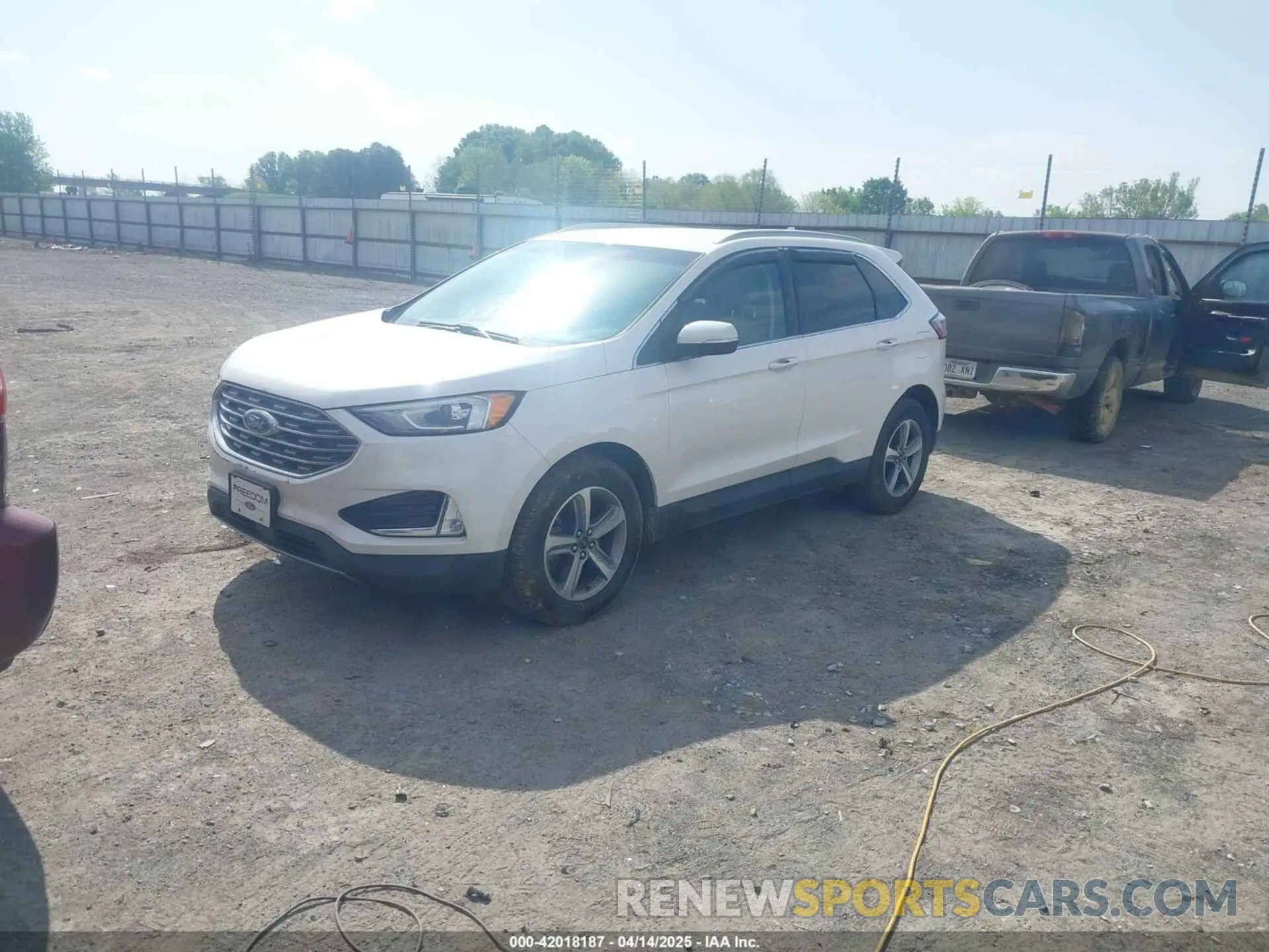 2 Photograph of a damaged car 2FMPK4K90KBB34533 FORD EDGE 2019