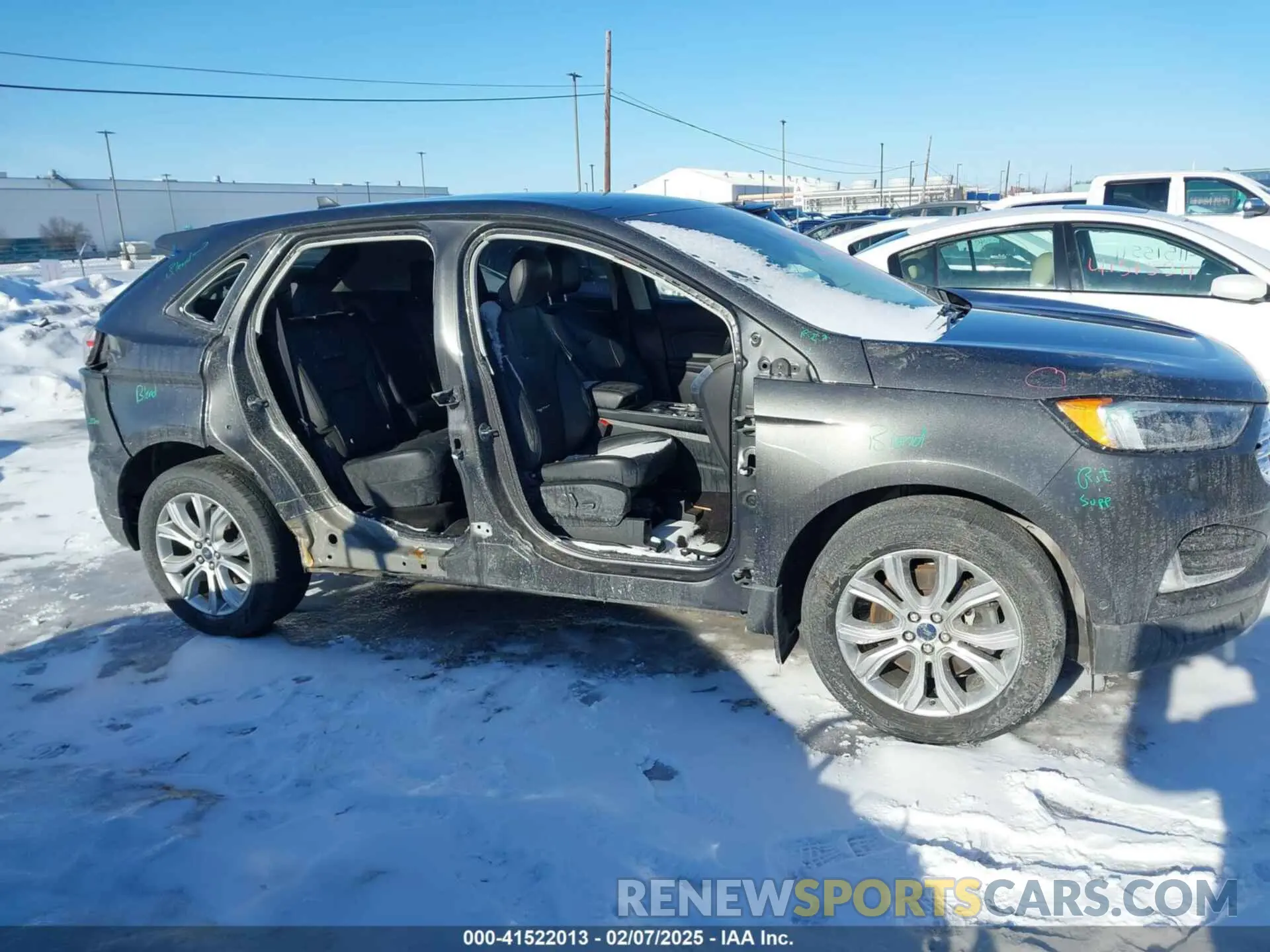 13 Photograph of a damaged car 2FMPK4K90KBB35424 FORD EDGE 2019