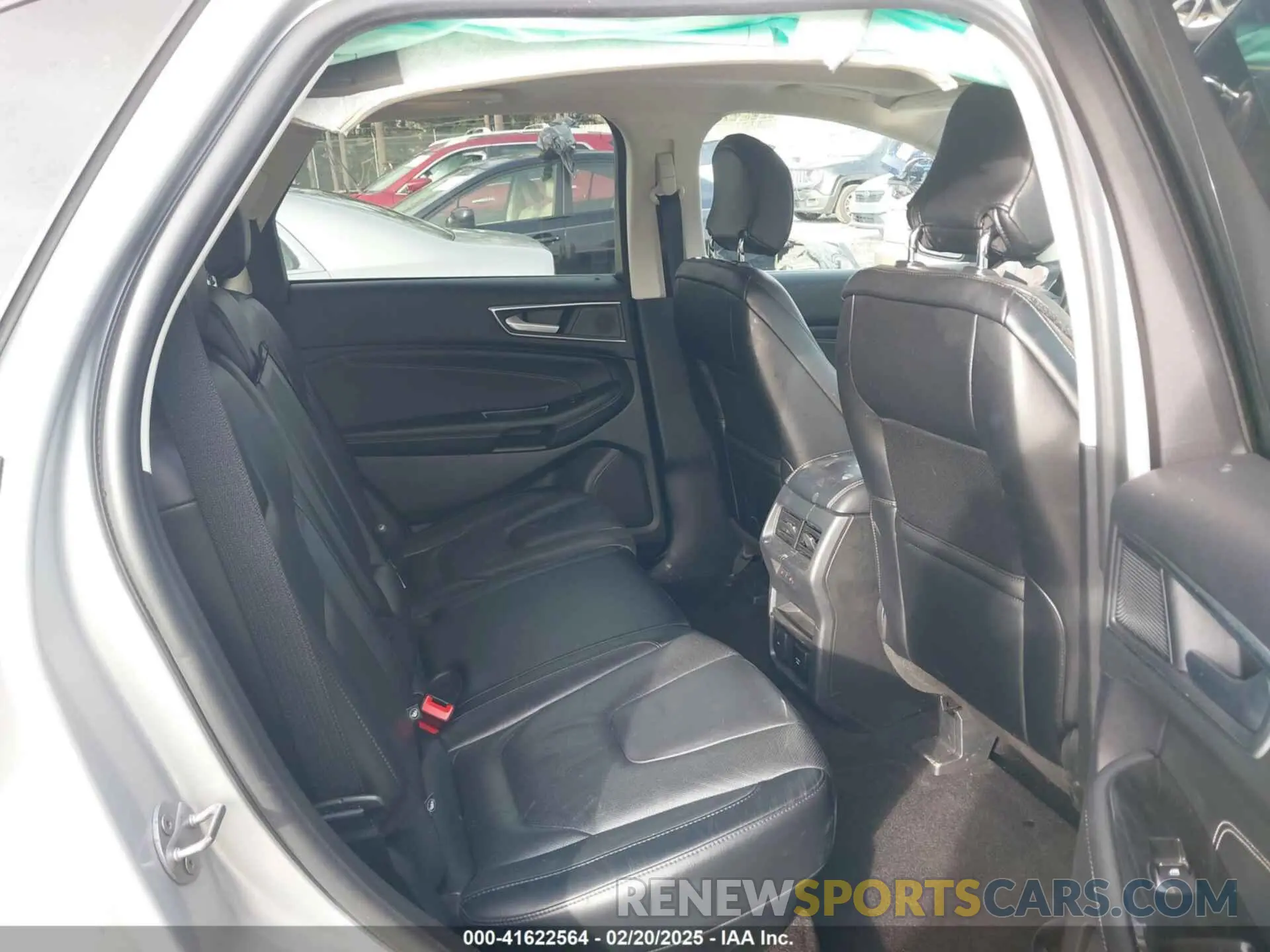 8 Photograph of a damaged car 2FMPK4K90KBC22398 FORD EDGE 2019