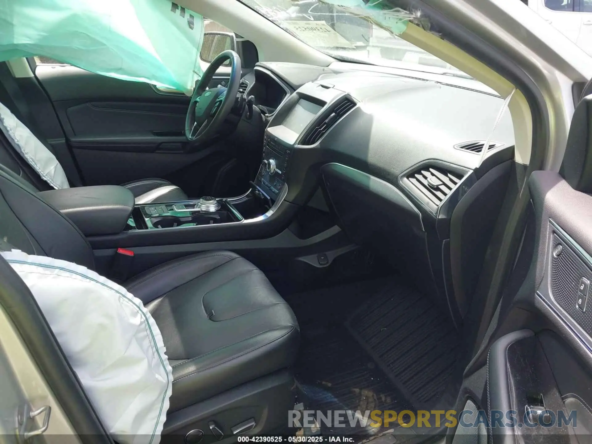 5 Photograph of a damaged car 2FMPK4K91KBB56699 FORD EDGE 2019