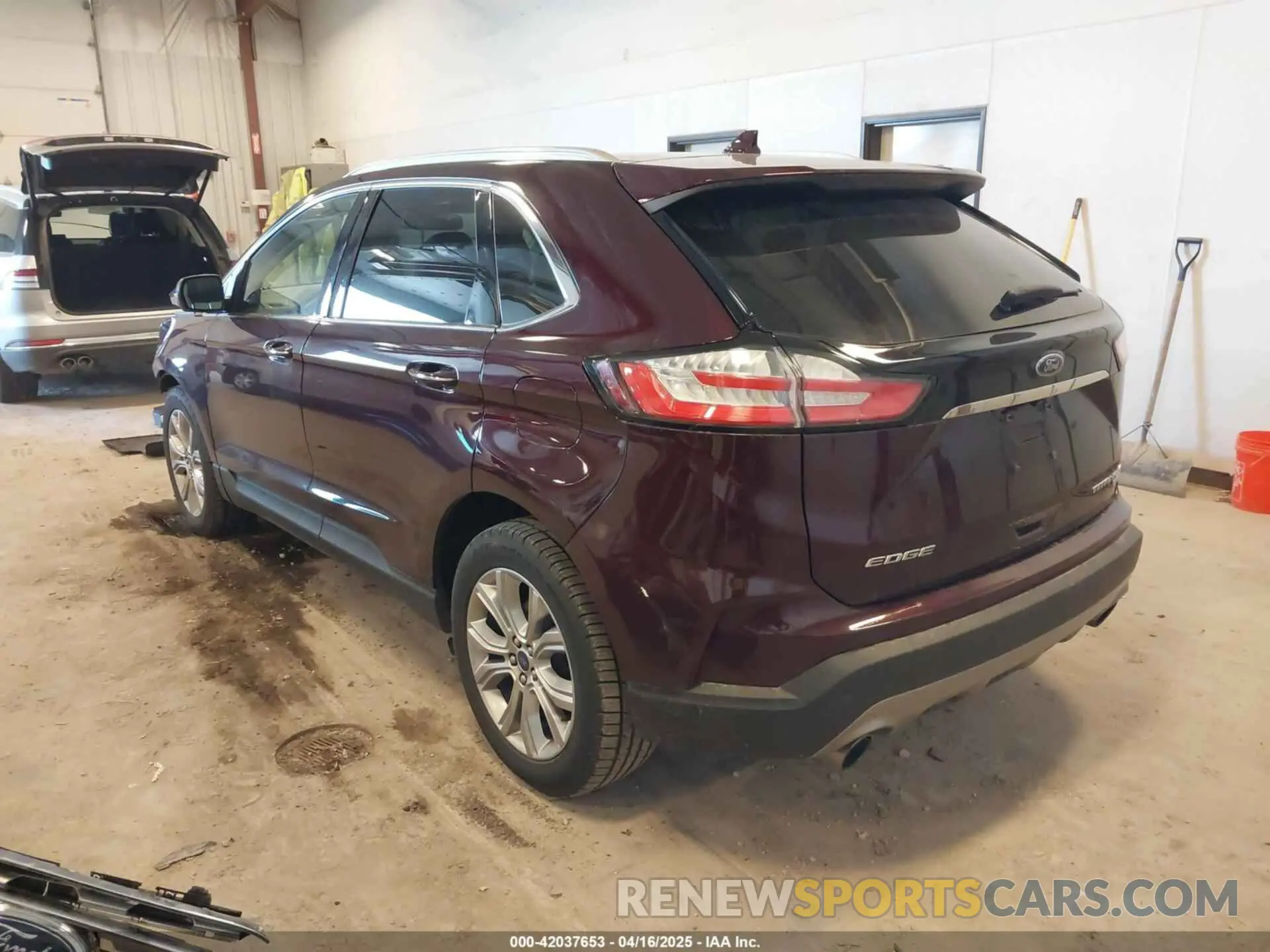3 Photograph of a damaged car 2FMPK4K92KBC11077 FORD EDGE 2019