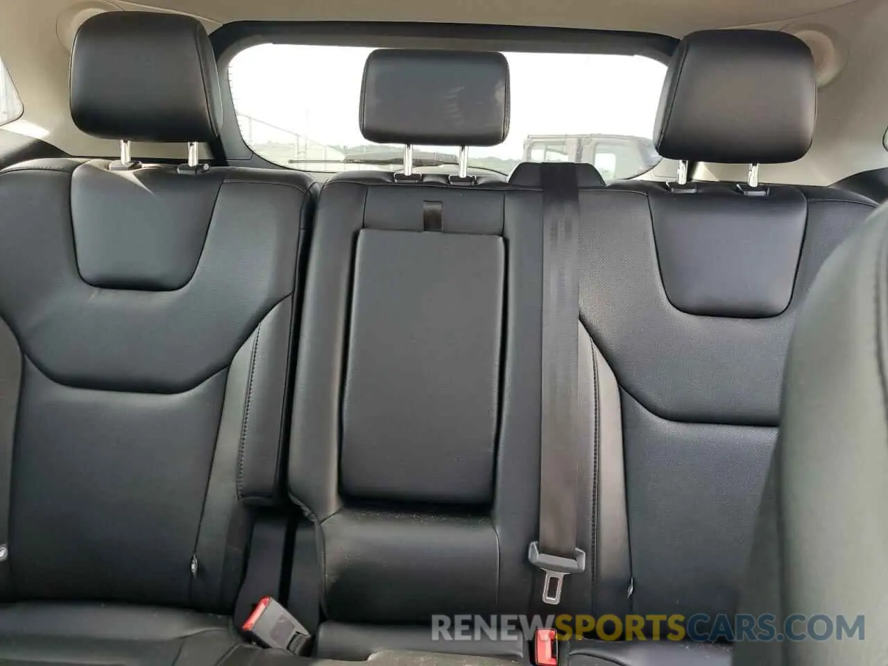 10 Photograph of a damaged car 2FMPK4K93KBB03096 FORD EDGE 2019