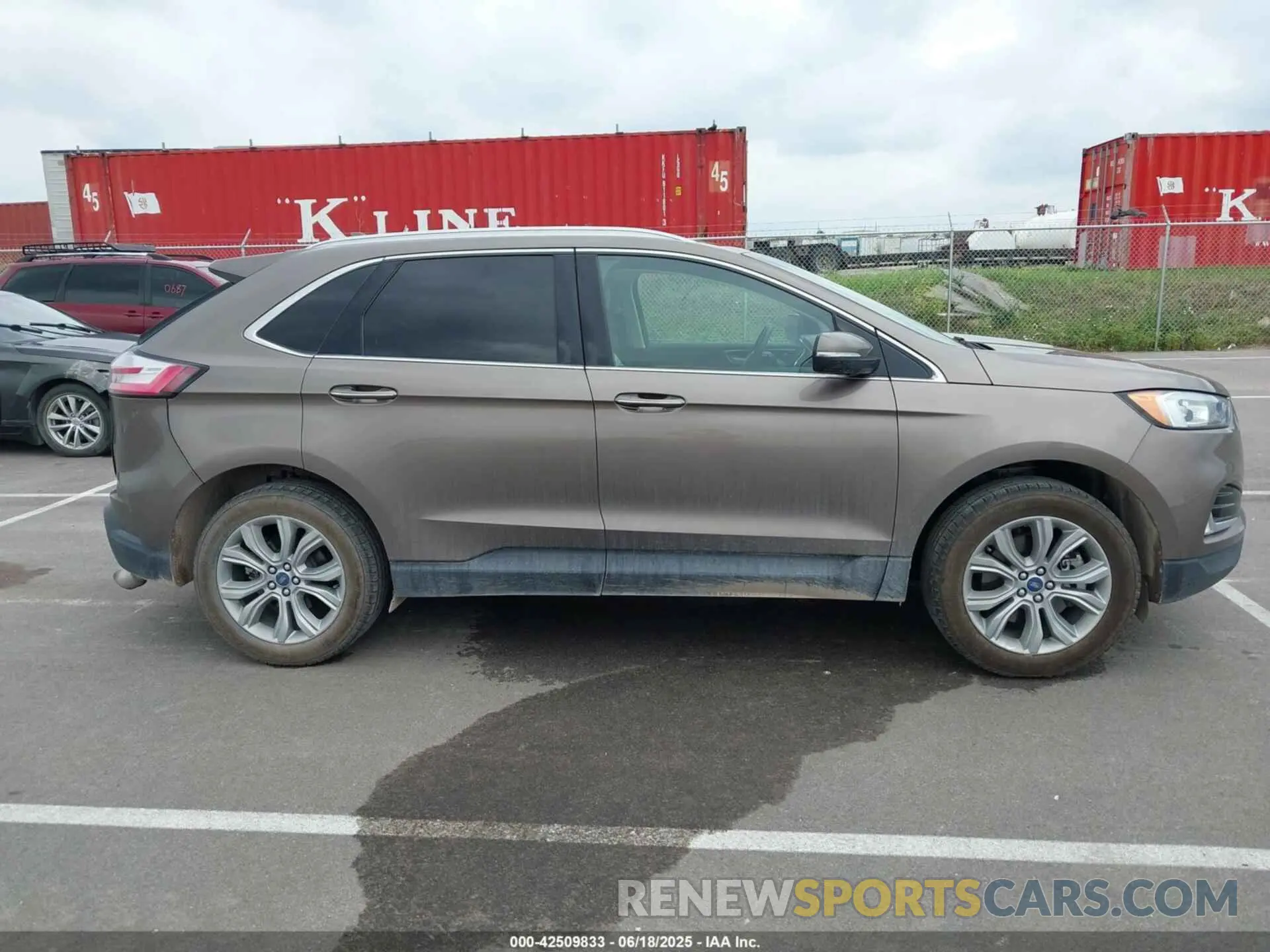 14 Photograph of a damaged car 2FMPK4K93KBB13188 FORD EDGE 2019