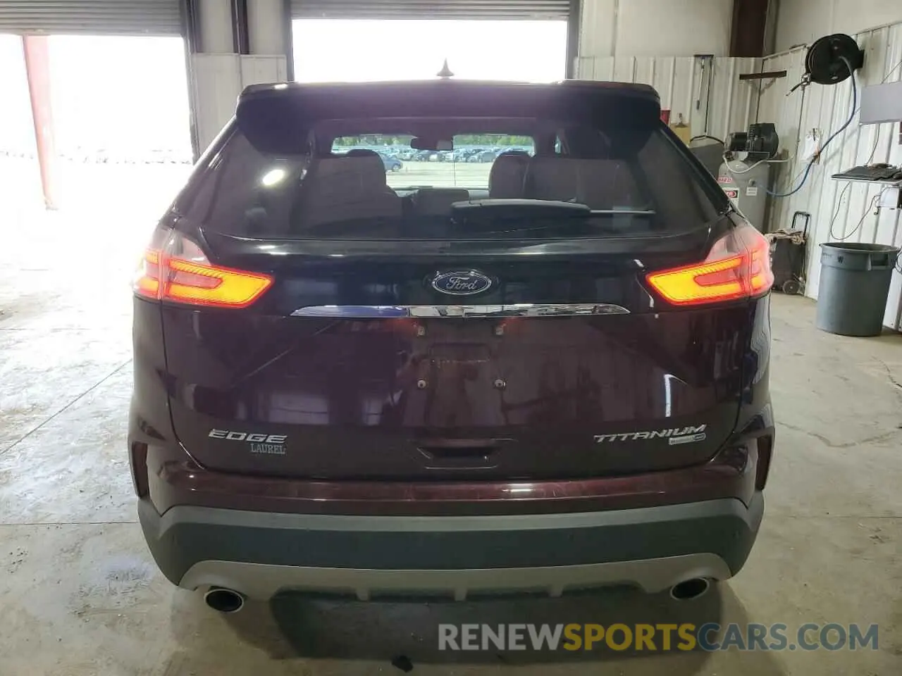 6 Photograph of a damaged car 2FMPK4K93KBB22585 FORD EDGE 2019