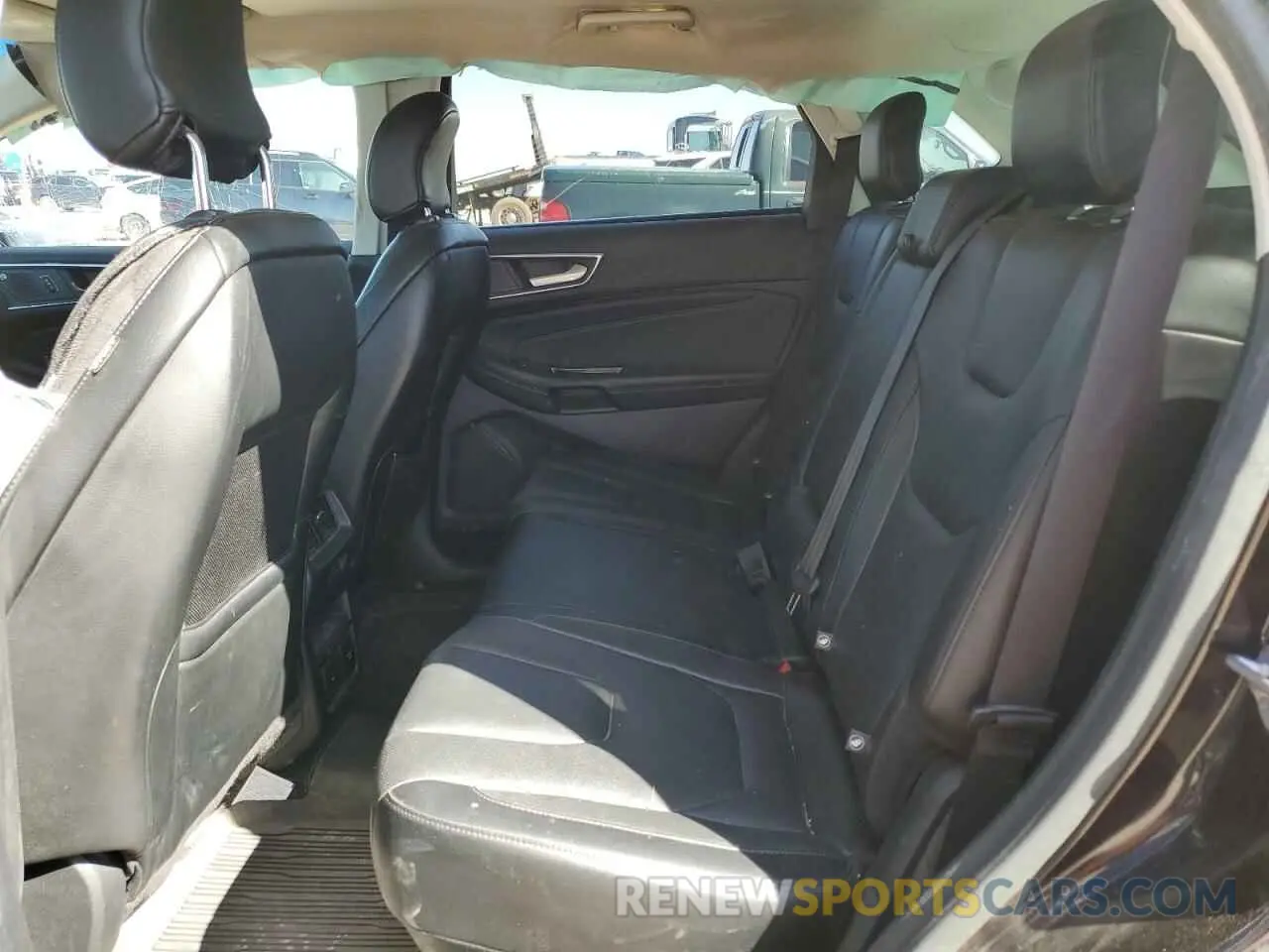 11 Photograph of a damaged car 2FMPK4K93KBB75822 FORD EDGE 2019