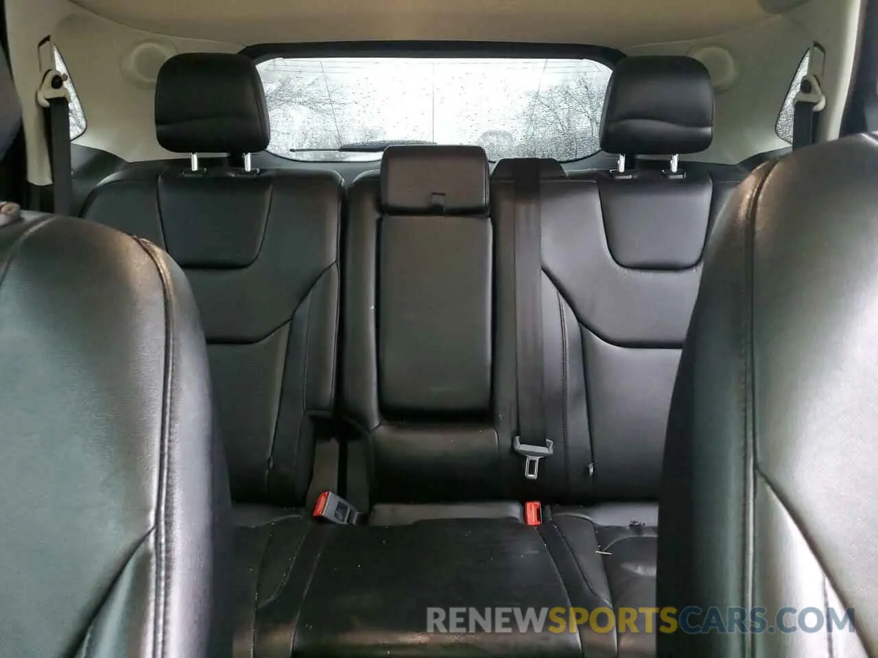 10 Photograph of a damaged car 2FMPK4K93KBB85735 FORD EDGE 2019