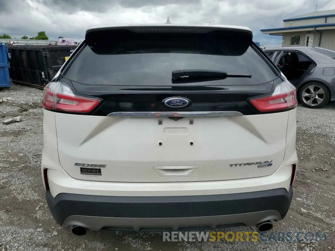 6 Photograph of a damaged car 2FMPK4K93KBB94810 FORD EDGE 2019
