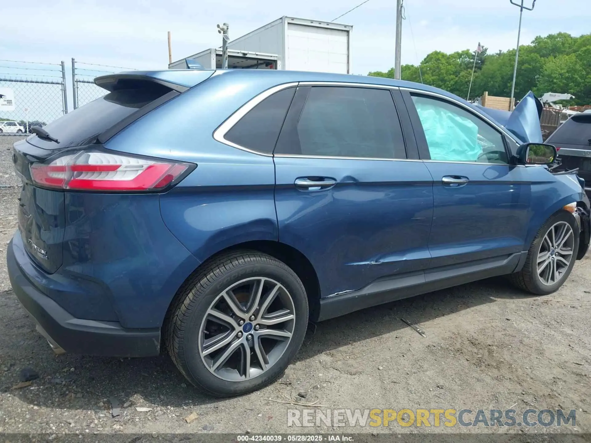 13 Photograph of a damaged car 2FMPK4K94KBB51903 FORD EDGE 2019
