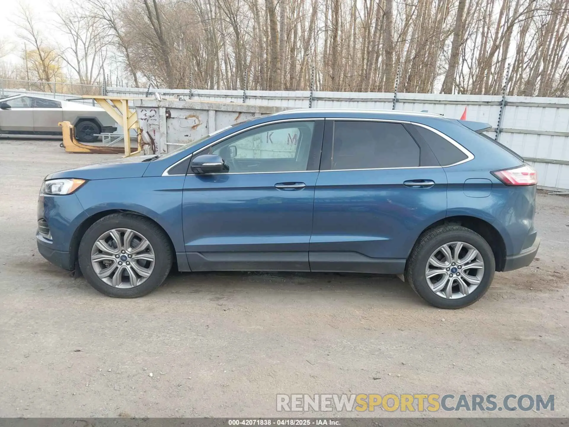 14 Photograph of a damaged car 2FMPK4K94KBB63095 FORD EDGE 2019