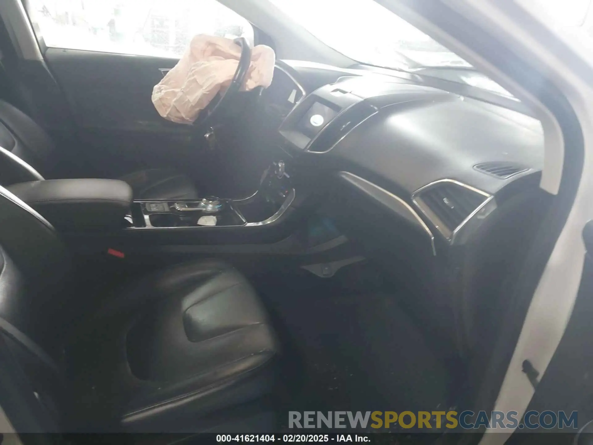 5 Photograph of a damaged car 2FMPK4K94KBC11744 FORD EDGE 2019