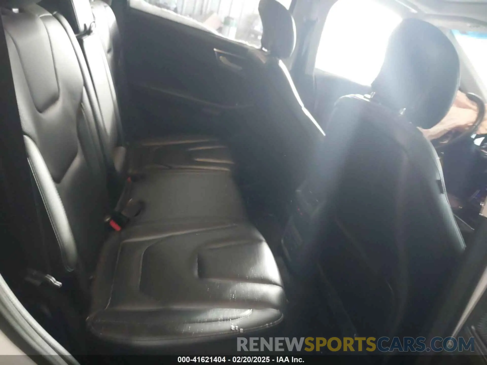 8 Photograph of a damaged car 2FMPK4K94KBC11744 FORD EDGE 2019