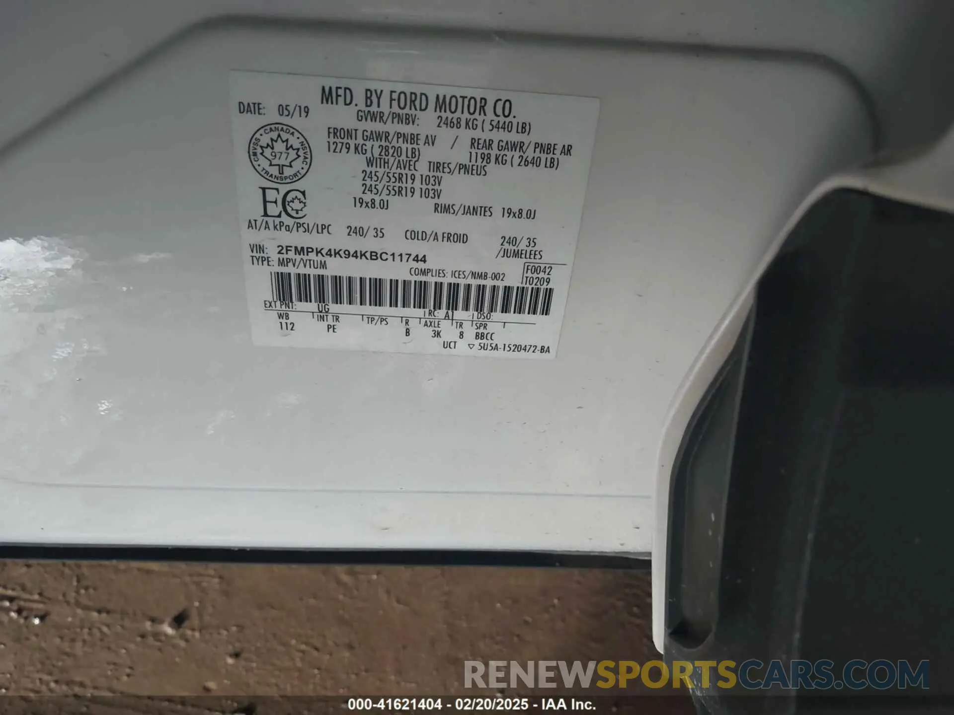 9 Photograph of a damaged car 2FMPK4K94KBC11744 FORD EDGE 2019