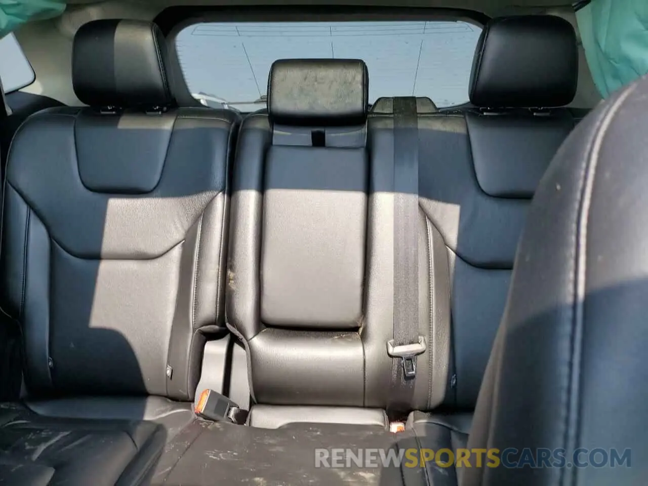 10 Photograph of a damaged car 2FMPK4K94KBC17432 FORD EDGE 2019