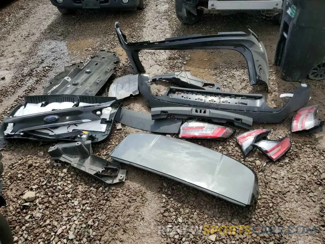 13 Photograph of a damaged car 2FMPK4K95KBC23059 FORD EDGE 2019