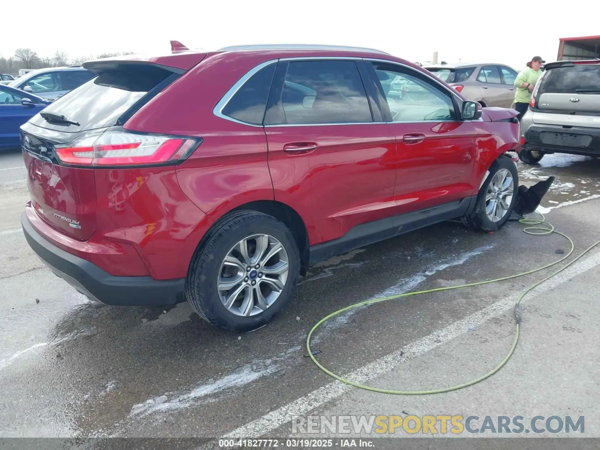 4 Photograph of a damaged car 2FMPK4K95KBC76005 FORD EDGE 2019