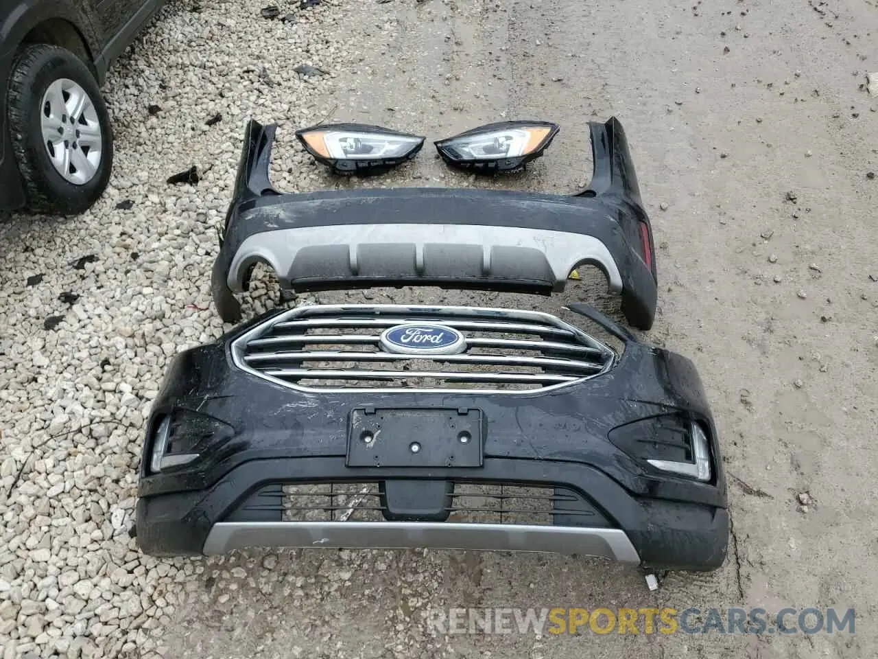 13 Photograph of a damaged car 2FMPK4K96KBB95207 FORD EDGE 2019