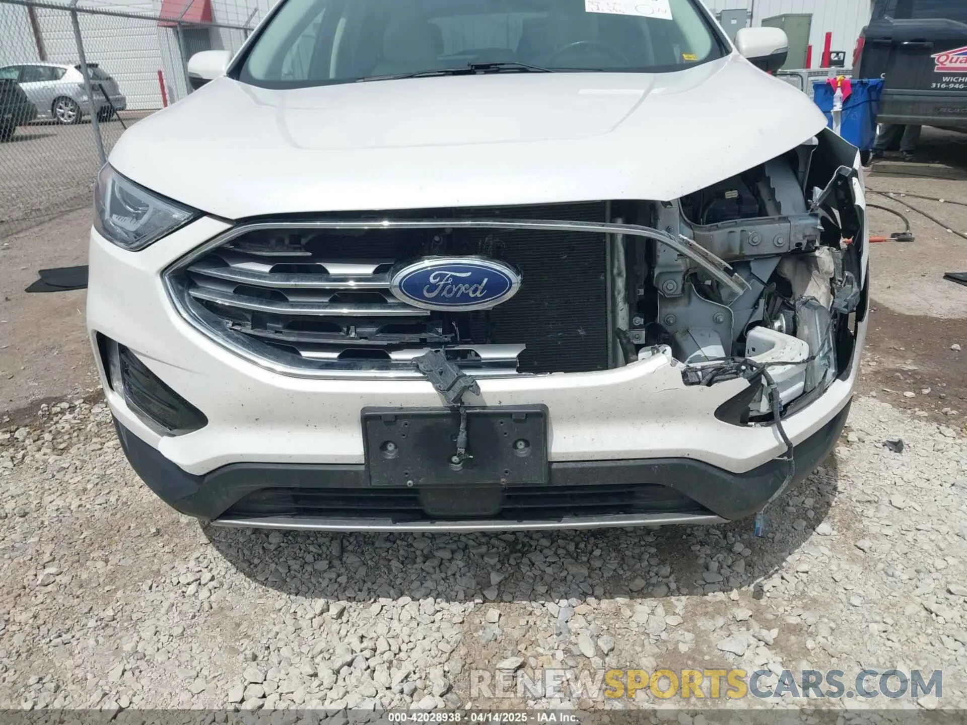 6 Photograph of a damaged car 2FMPK4K96KBC24463 FORD EDGE 2019