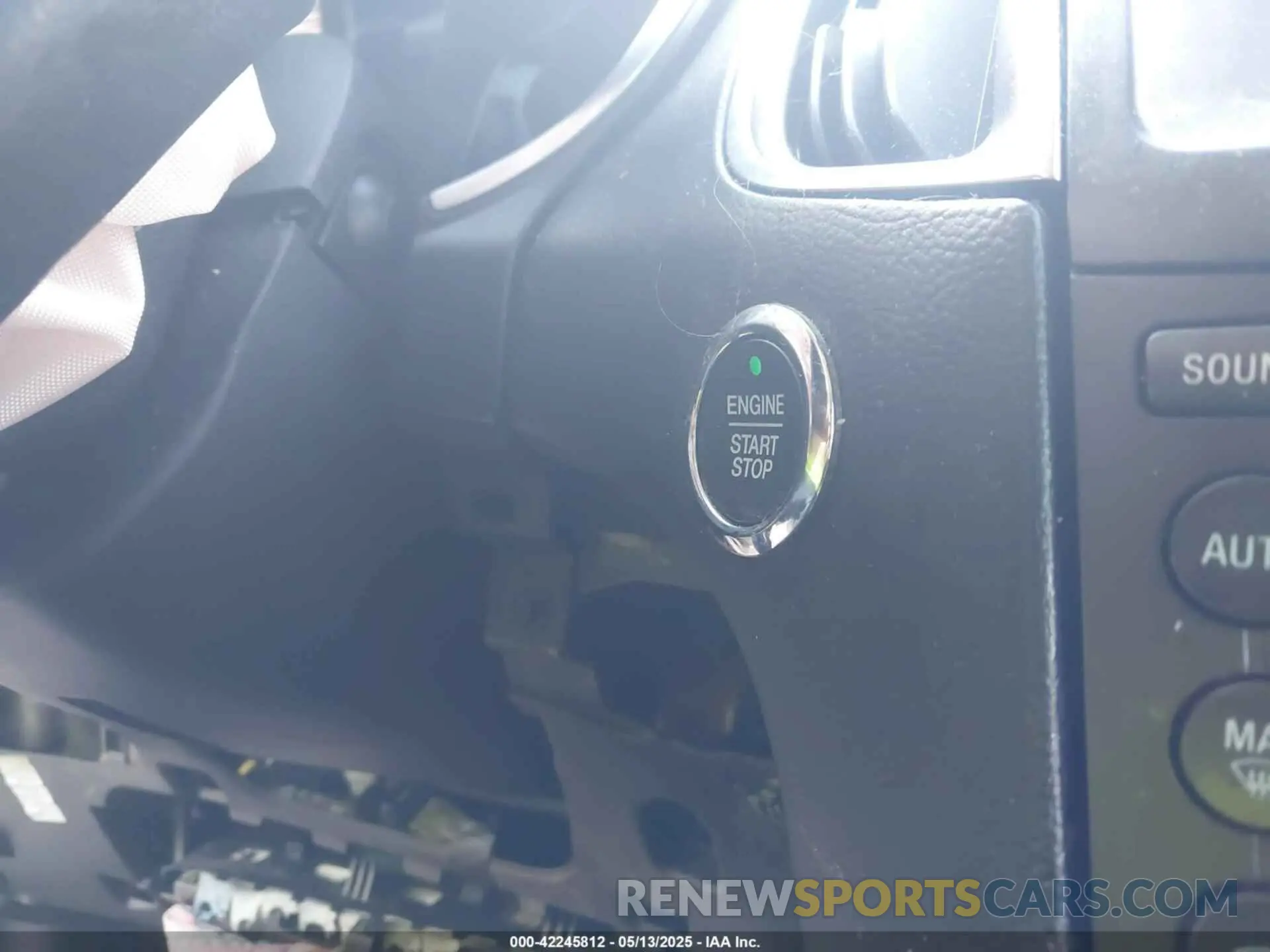 11 Photograph of a damaged car 2FMPK4K97KBB11721 FORD EDGE 2019