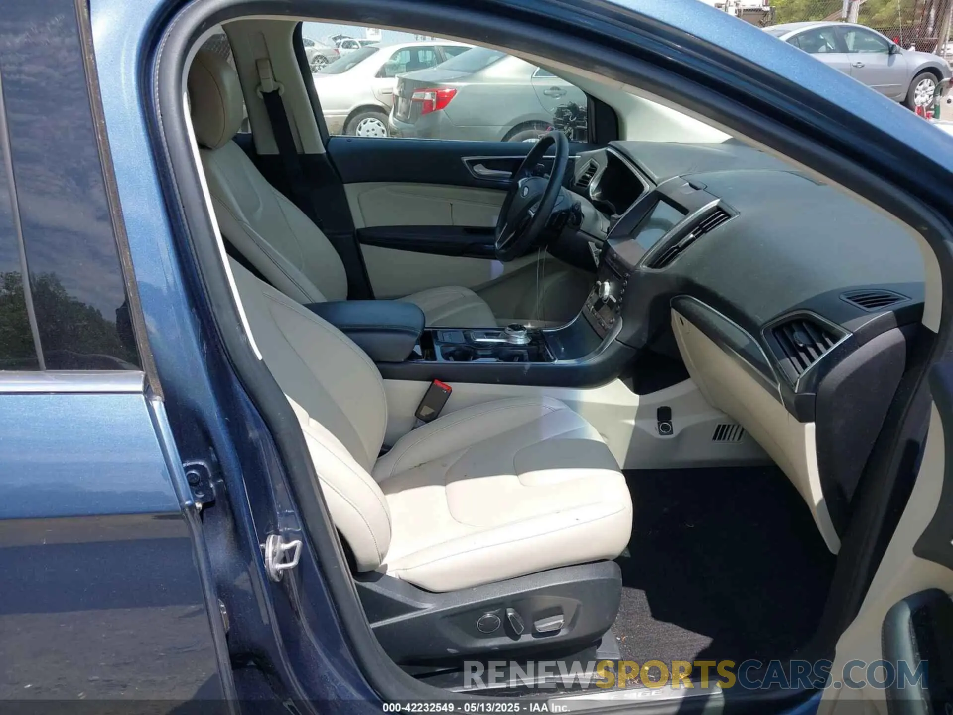 5 Photograph of a damaged car 2FMPK4K97KBC40378 FORD EDGE 2019