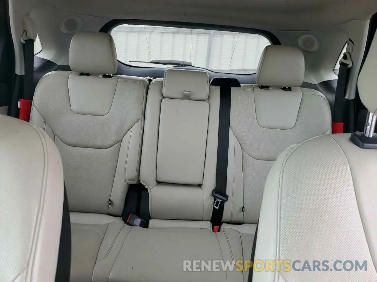 10 Photograph of a damaged car 2FMPK4K98KBB00467 FORD EDGE 2019