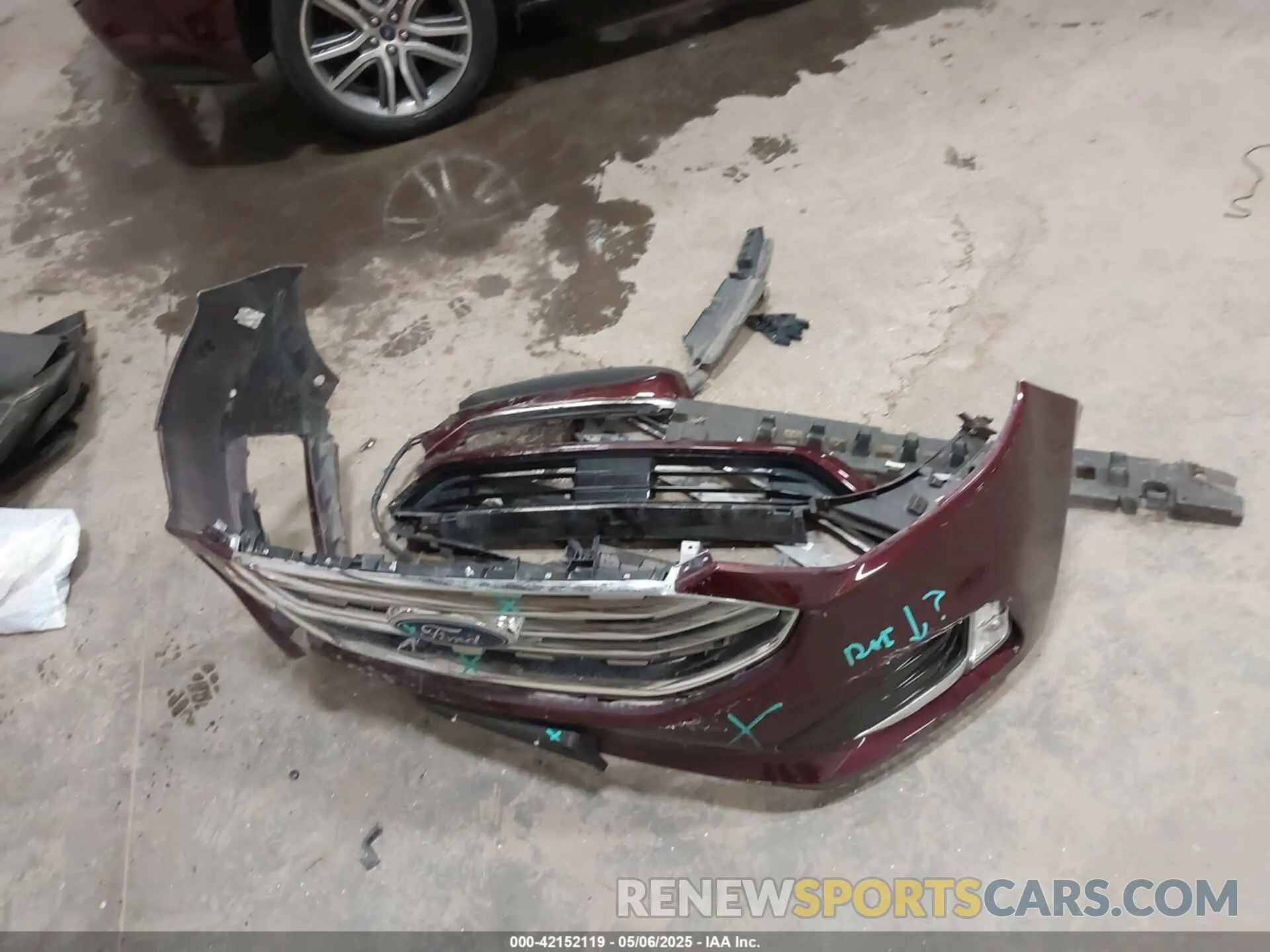12 Photograph of a damaged car 2FMPK4K98KBB10089 FORD EDGE 2019
