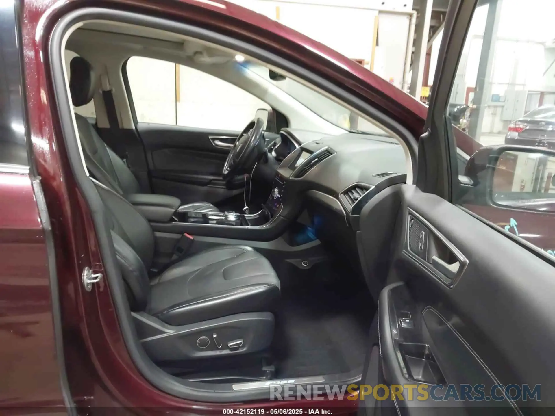 5 Photograph of a damaged car 2FMPK4K98KBB10089 FORD EDGE 2019