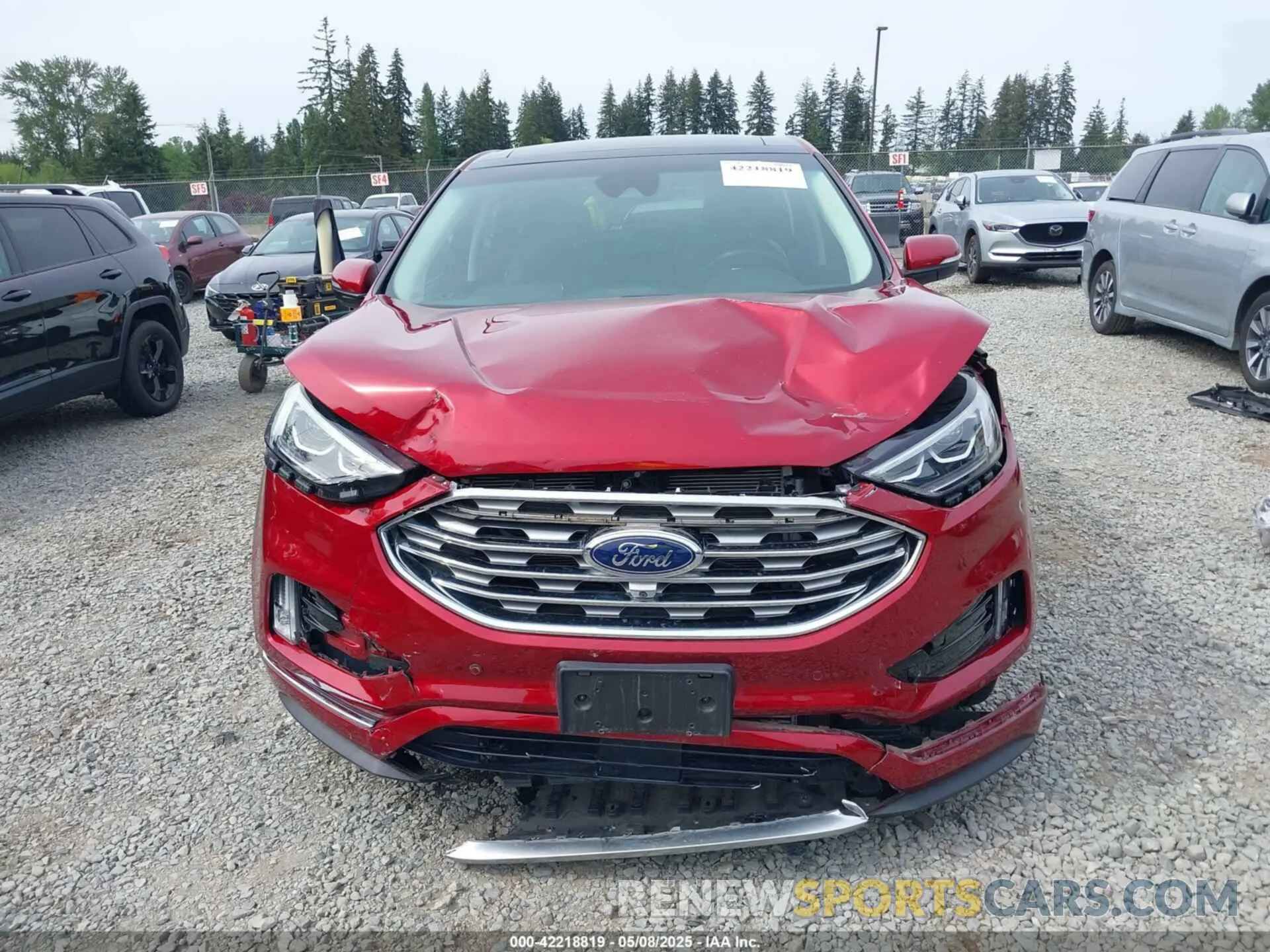 12 Photograph of a damaged car 2FMPK4K99KBB47037 FORD EDGE 2019