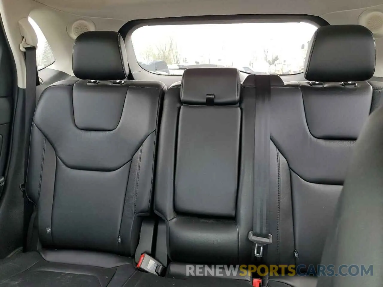 10 Photograph of a damaged car 2FMPK4K99KBC11058 FORD EDGE 2019