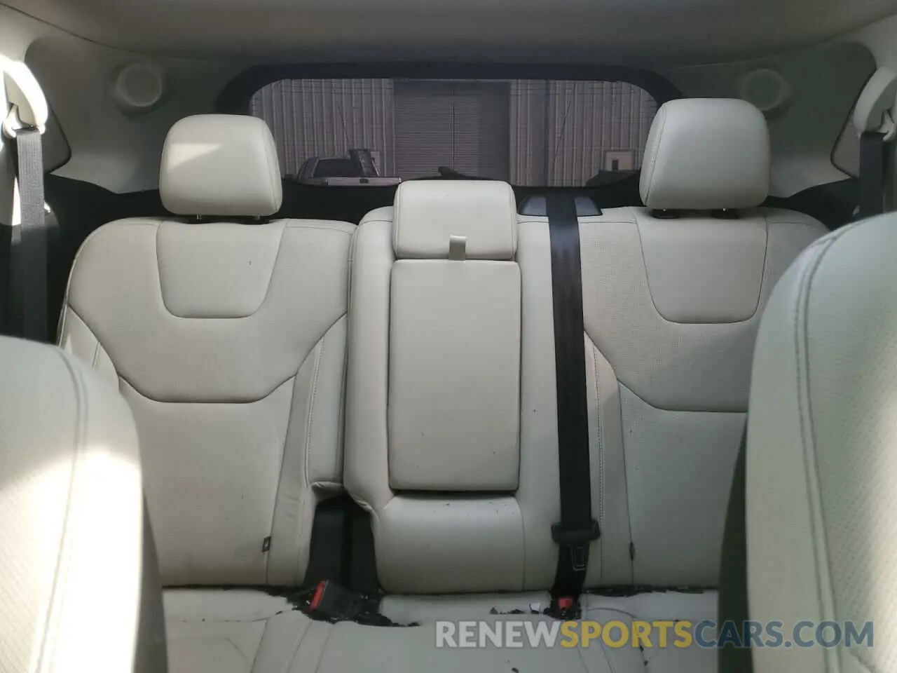 10 Photograph of a damaged car 2FMPK4K99KBC62379 FORD EDGE 2019