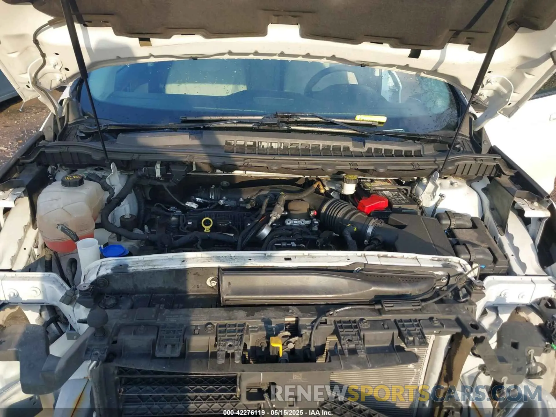 10 Photograph of a damaged car 2FMPK4K9XKBC05821 FORD EDGE 2019