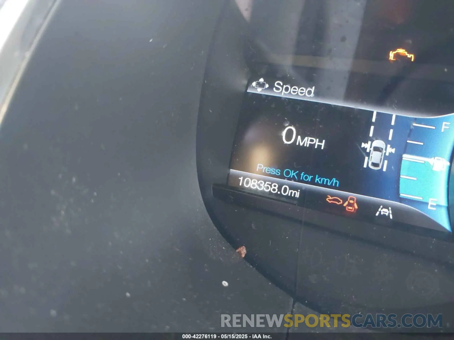 16 Photograph of a damaged car 2FMPK4K9XKBC05821 FORD EDGE 2019
