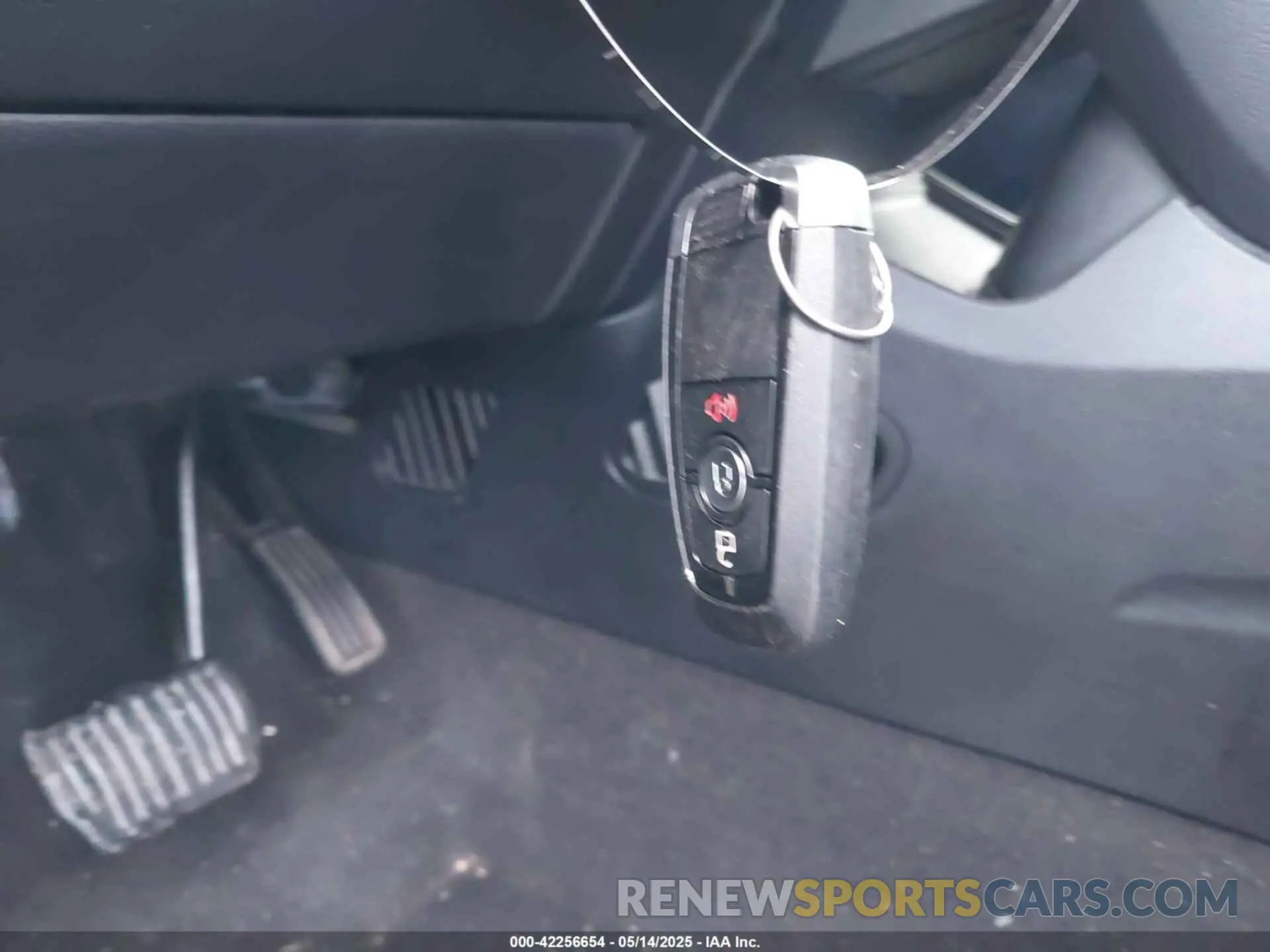 11 Photograph of a damaged car 2FMPK3G91LBB28034 FORD EDGE 2020