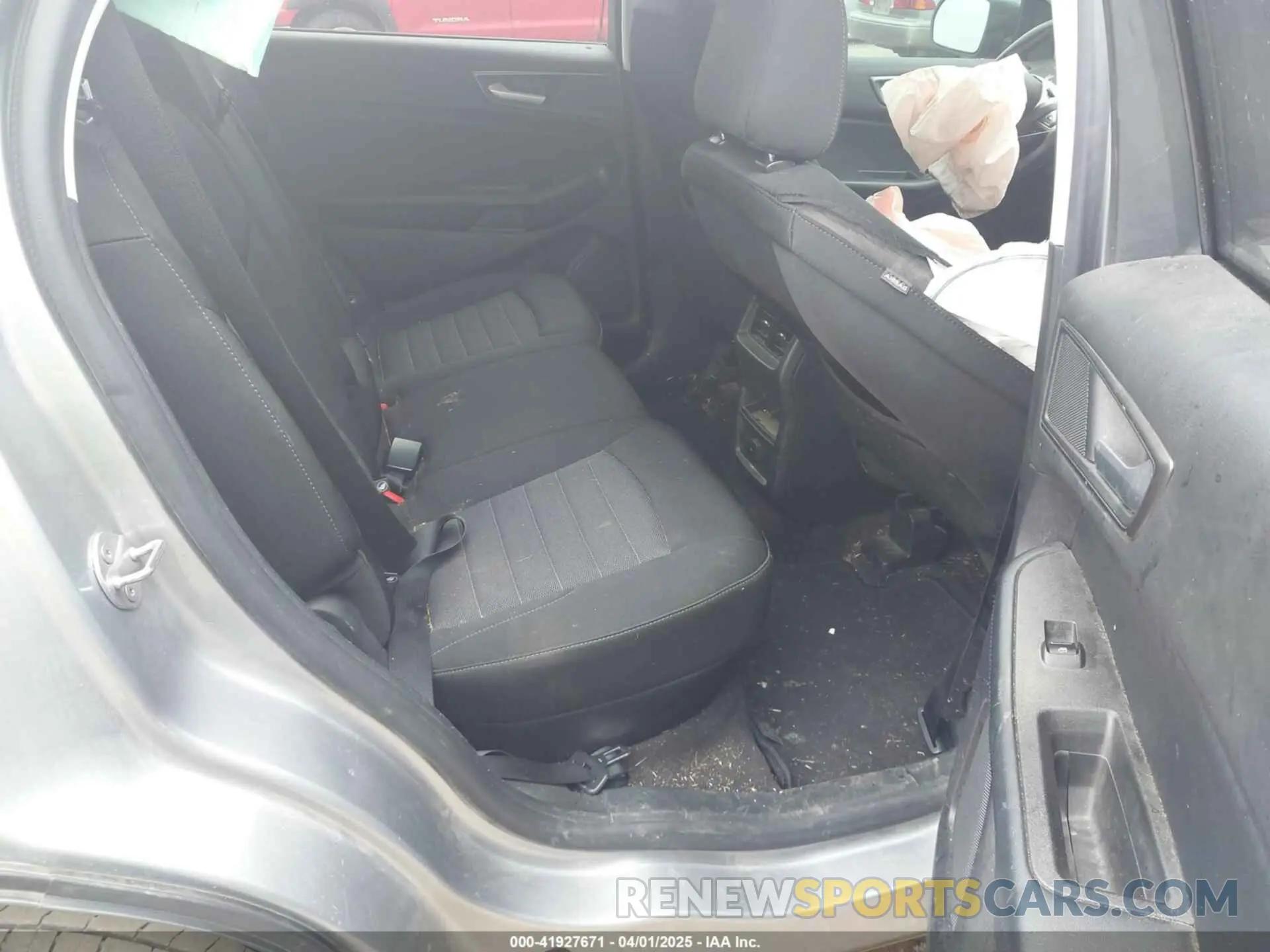 8 Photograph of a damaged car 2FMPK3G95LBB23614 FORD EDGE 2020