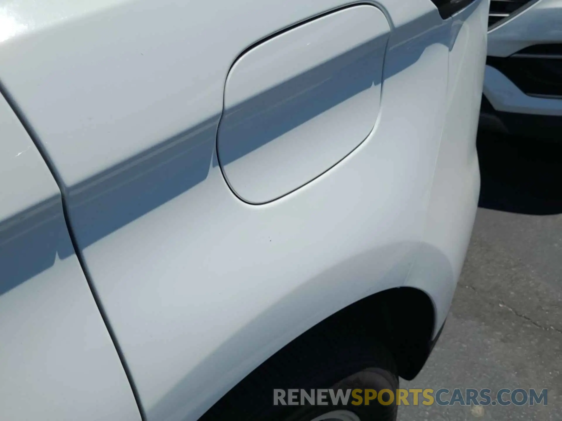 21 Photograph of a damaged car 2FMPK3G98LBA30683 FORD EDGE 2020