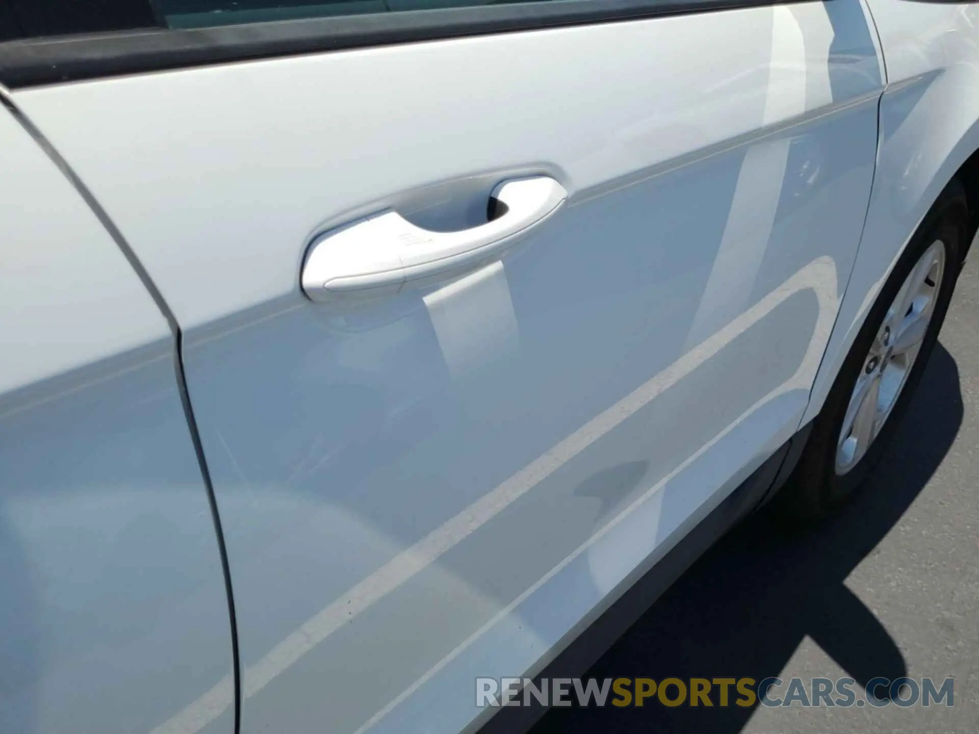 24 Photograph of a damaged car 2FMPK3G98LBA30683 FORD EDGE 2020