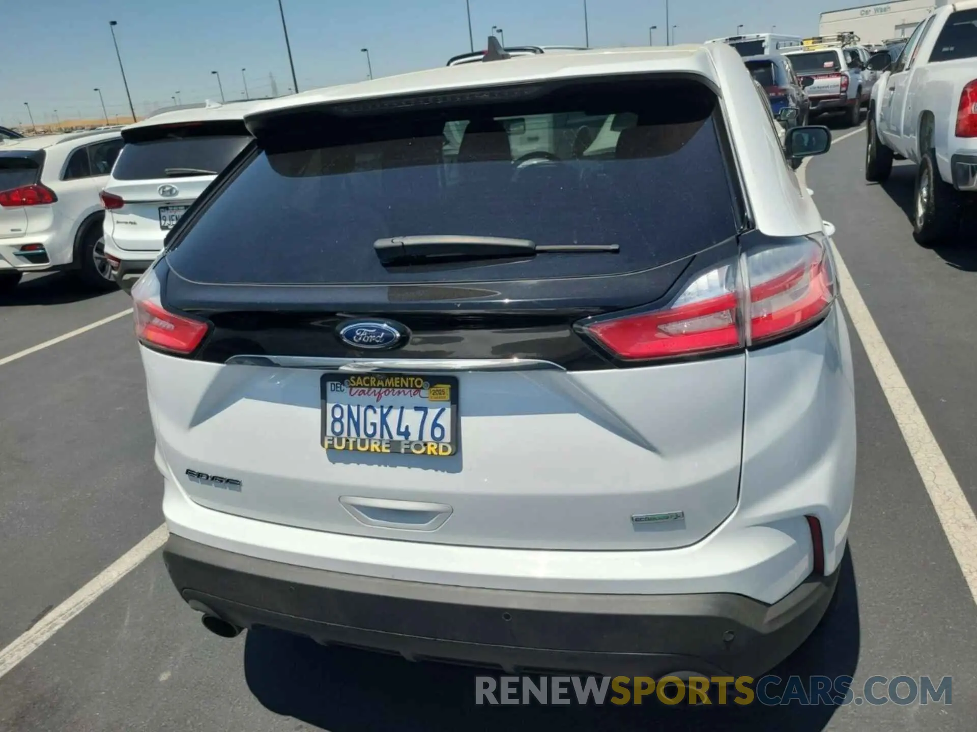 27 Photograph of a damaged car 2FMPK3G98LBA30683 FORD EDGE 2020