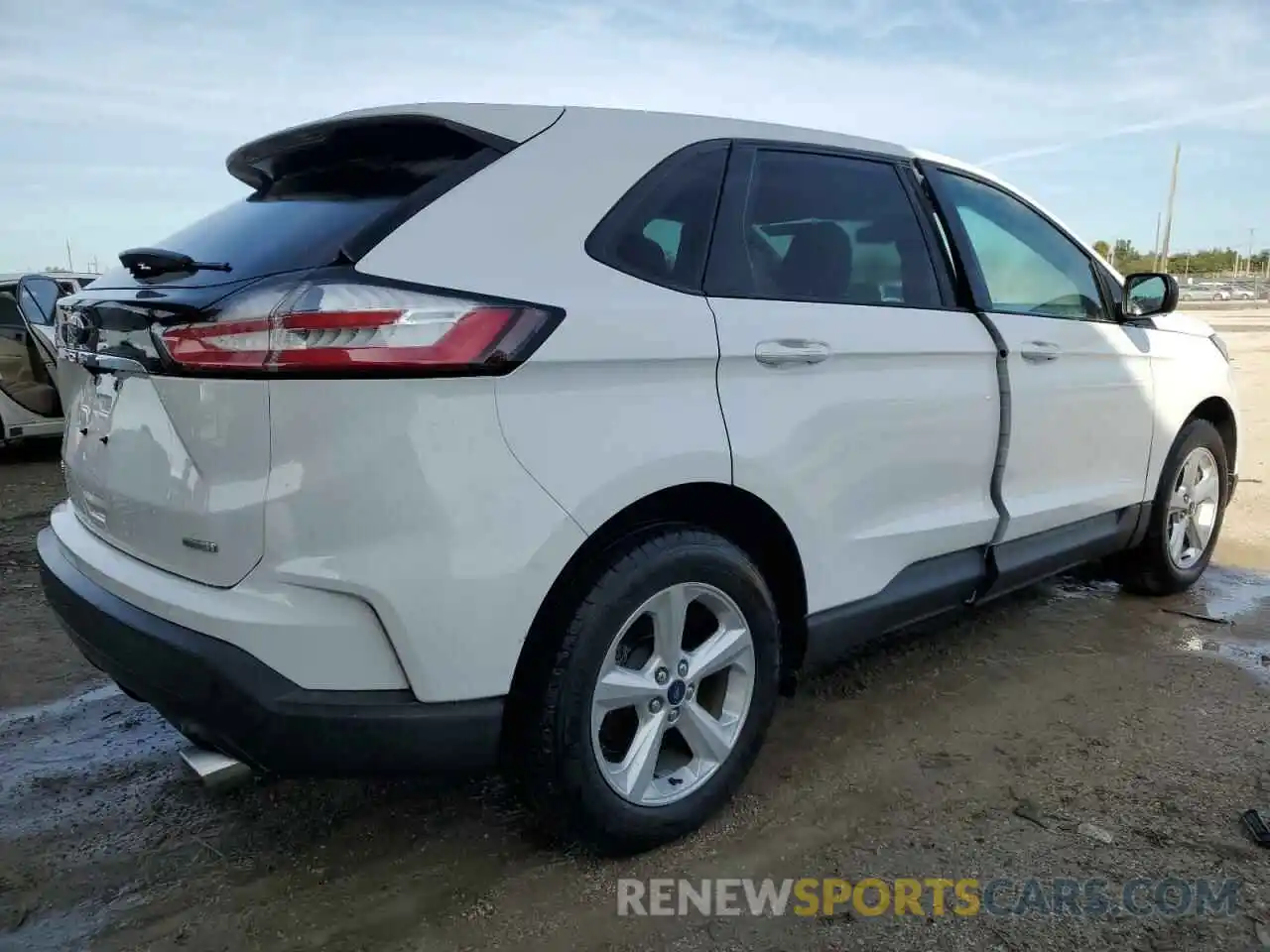 3 Photograph of a damaged car 2FMPK3G98LBB42724 FORD EDGE 2020