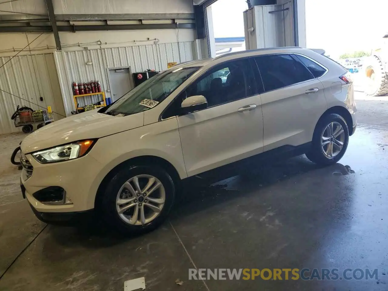 1 Photograph of a damaged car 2FMPK3J90LBA80423 FORD EDGE 2020