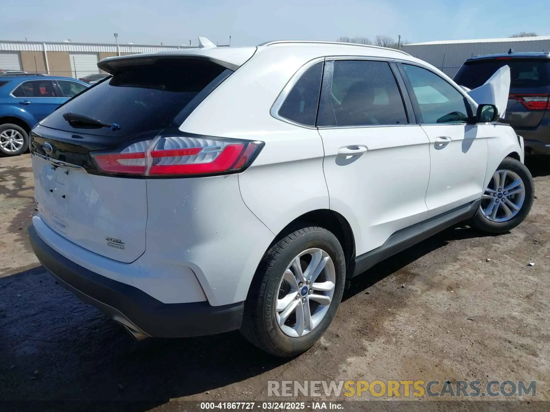 4 Photograph of a damaged car 2FMPK3J91LBA50377 FORD EDGE 2020