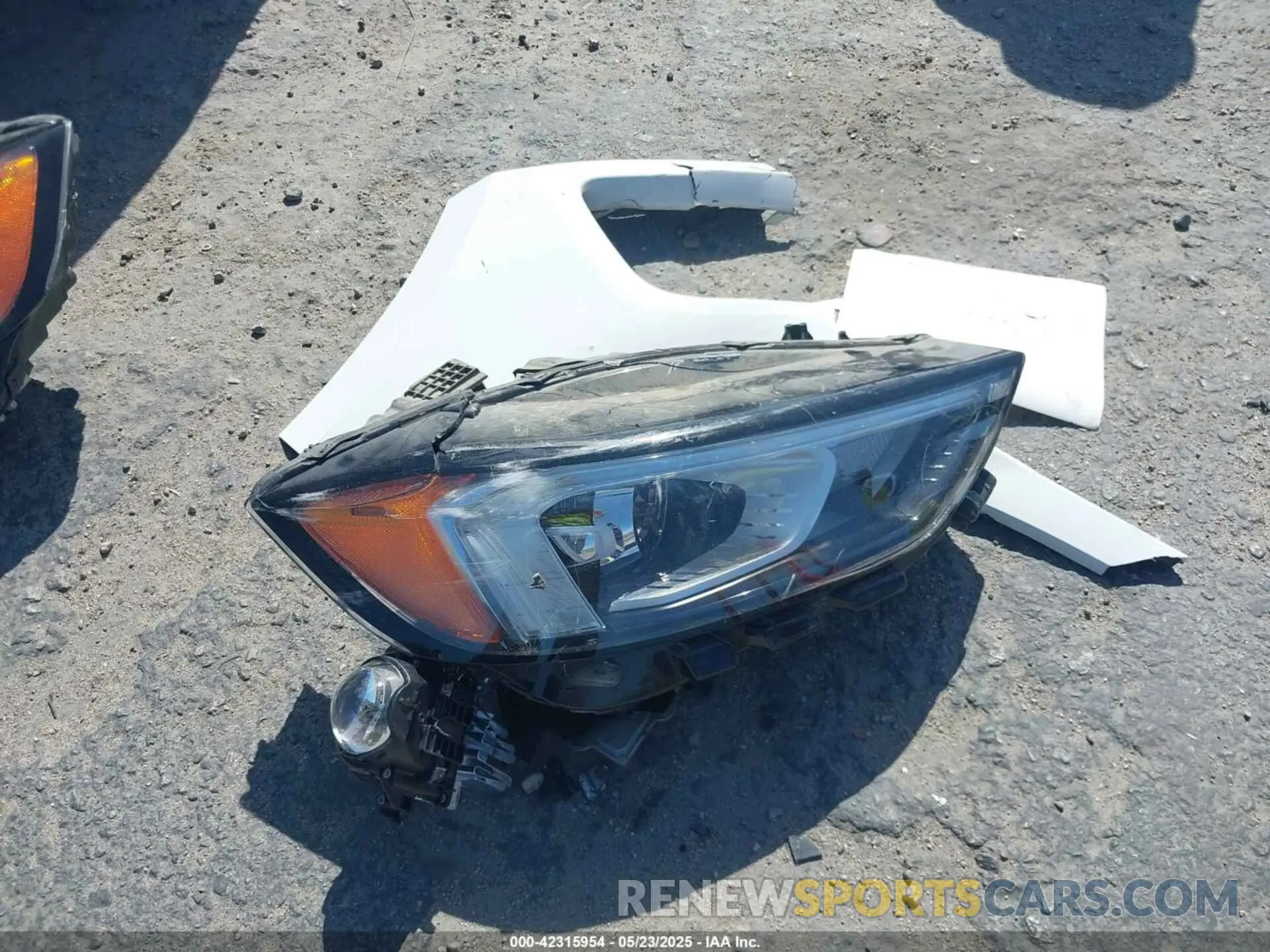 18 Photograph of a damaged car 2FMPK3J92LBB50181 FORD EDGE 2020